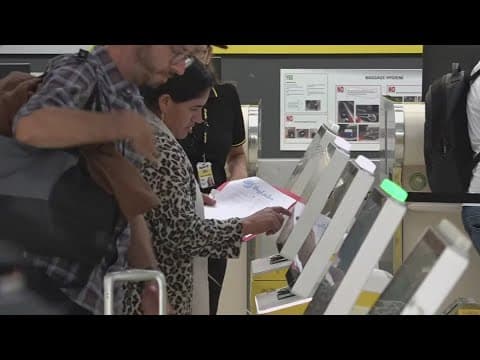 Airlines begin dropping change and cancel fees