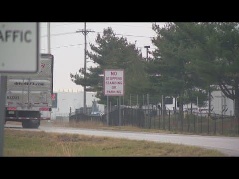 Greenwood police to start ticketing truckers parked on interstate ramps