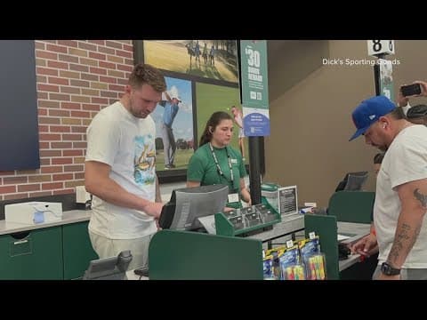 Luka Doncic surprises fans at Dick's Sporting Goods in Dallas