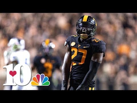 Tennessee Football ranks No. 7 in first College Football Playoff rankings of the season