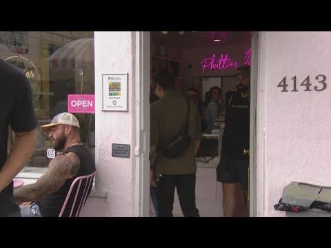Ocean Beach bakery forced to lock doors after being terrorized by unhoused people