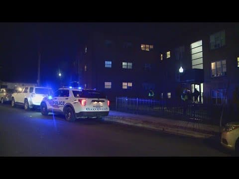 3 found dead inside DC apartment, police investigating