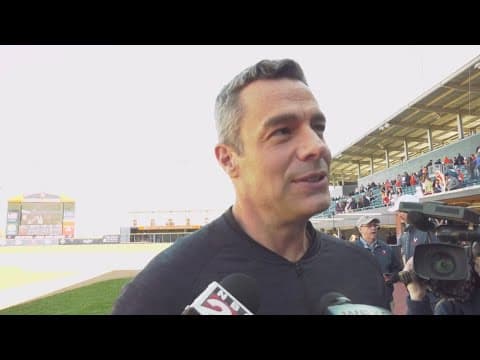 UVA head basketball coach Tony Bennett announces retirement