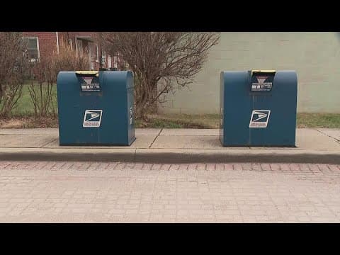 Rep. Joyce Beatty calls for postmaster general to resign in wake of mail carrier robberies