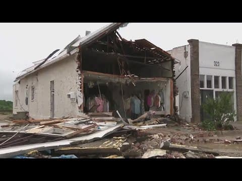 Tornado outbreak leaves at least 4 dead