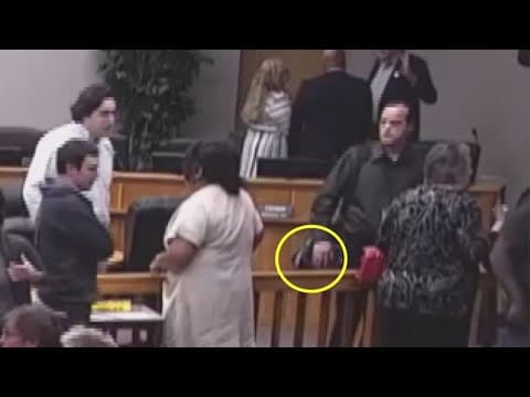 St. Tammany councilman brings gun to meeting