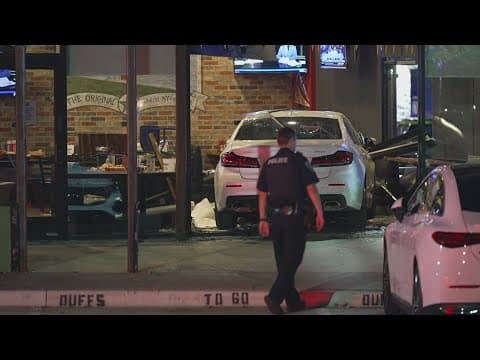 6 injured after car crashes into Southlake's Duff's Famous Wings restaurant