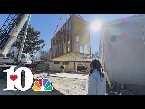Tonka the Elephant begins crate training at Zoo Knoxville
