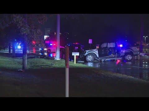 Man killed, another hurt in crash on Indy's south side
