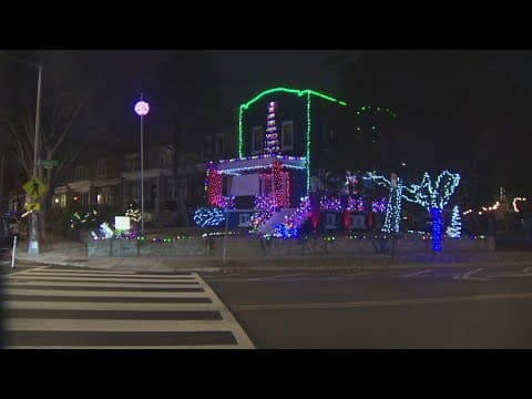 Hundreds gather to watch the ball drop in DC's Petworth neighborhood