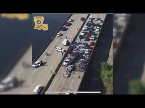 Paramedic describes chaos, panic at I-55 crash scene