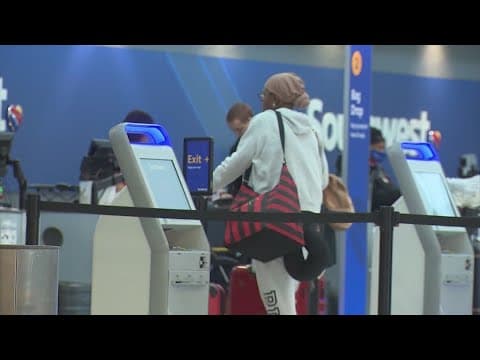Holiday travel rush continues after Christmas