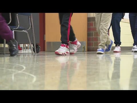Program expanding in Indianapolis schools to keep students from slipping through the cracks