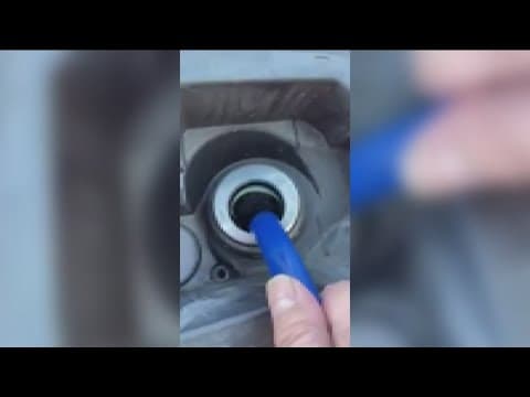 Gas thief siphons woman's tank in North Park