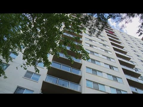 2-year-old falls from 15-story balcony in Montgomery County, survives with broken arm
