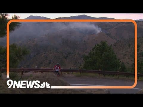 Fire burns about 10 acres near Lookout Mountain