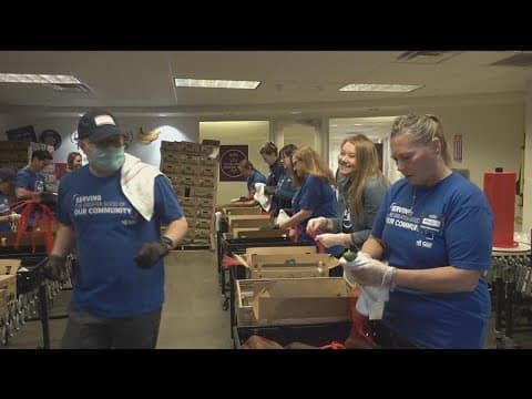 CBS 8, Feeding San Diego team up to help provide food to San Diegans