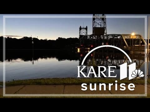 St. Croix River about to crest in Stillwater