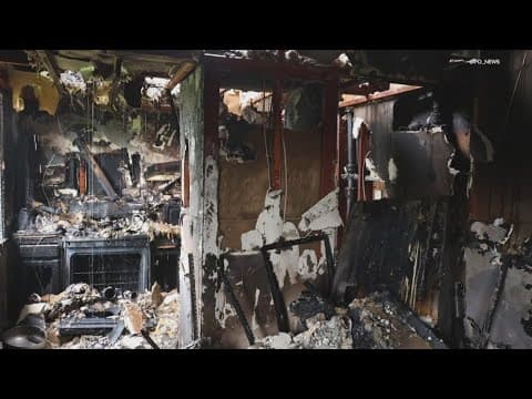 14 people displaced after apartment fire on Indy's northeast side