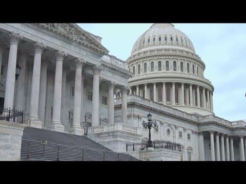 Federal workers, military service members impacted in San Diego as government shutdown looms