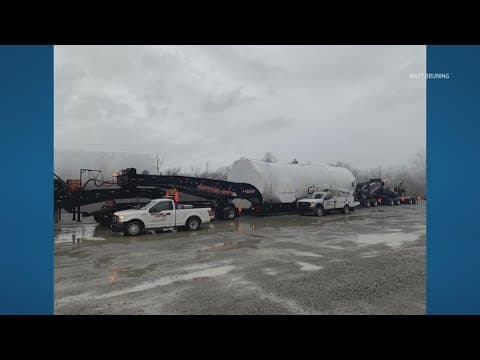 First of nearly 2 dozen super loads making its way through Ohio