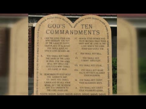 Gov. Landry revives over ten commandments in schools