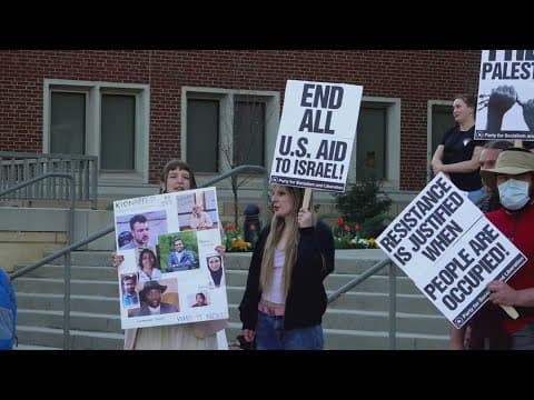Detention of pro-Palestinian Columbia University student sparks peaceful demonstration at UT