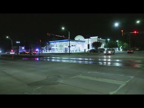 Latest after an undercover Dallas police officer fatally shot a man while responding to robbery call