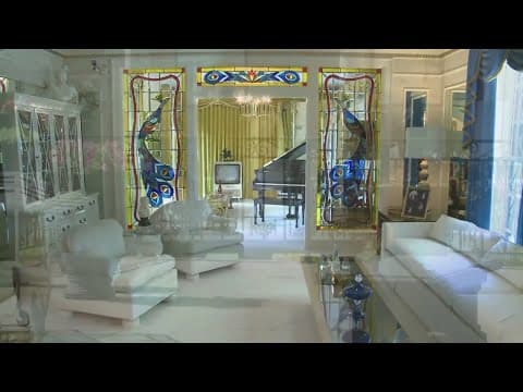 Judge blocks Graceland foreclosure auction