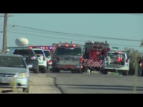 2 people killed in West Texas plane crash