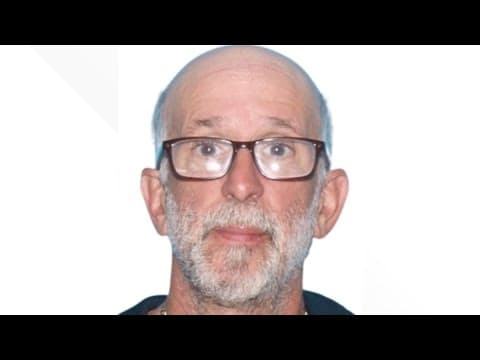 Knoxville police searching for suspect who beat 60-year-old man to death at Broadway Shopping Center