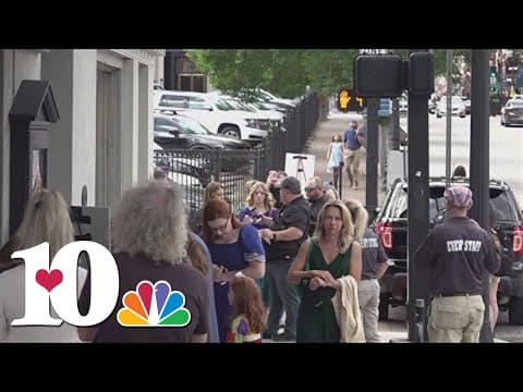 Filming continues at the Bijou for Dolly Parton