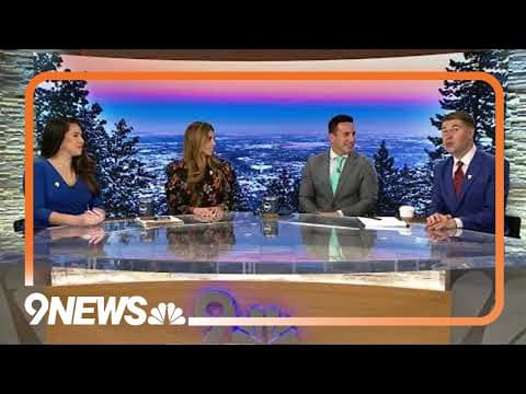 Man uses fake legs to draw attention to pothole