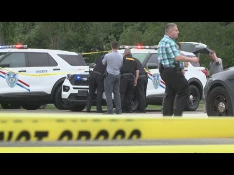 JPSO chase ends in crash on Carrollton Avenue, hunt for 2 people