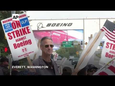 Strike by Boeing union machinists nears second week