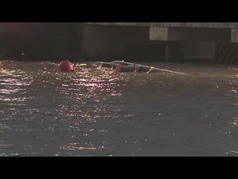 Divers search for parts of a NYC helicopter that crashed into the Hudson killing 6