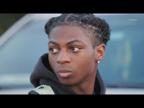 Former Barbers Hill high school student at center of hair dispute wants to return to district