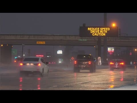 Snow falls heavily in Denton and Plano on Thursday, creating slushy, wet roads