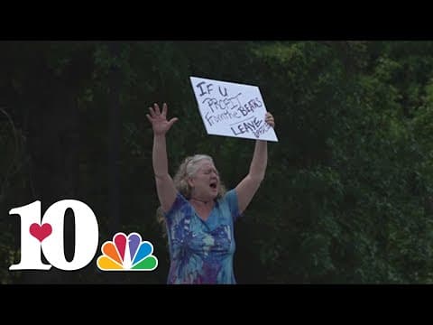 Group protests against euthanizing of bears in Gatlinburg