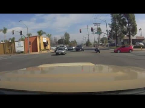Motorcycle crash in El Cajon caught on dash-cam video