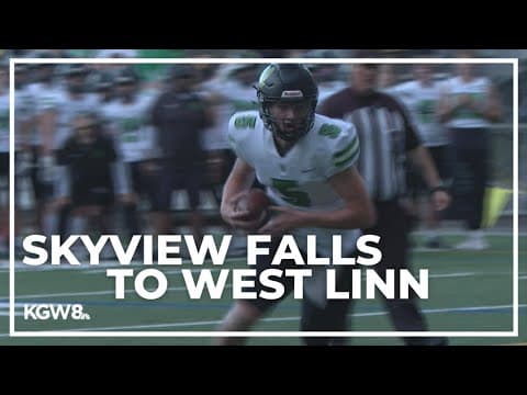 West Linn dominates over Skyview in Oregon vs. Washington matchup | Friday Night Football