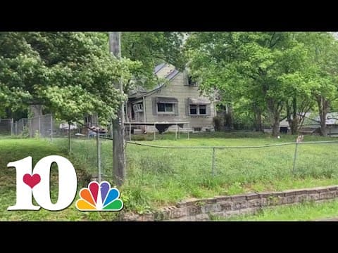 New details on man arrested after shooting dog during house fire in South Knoxville