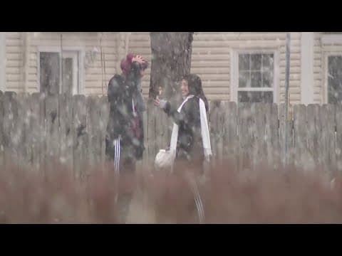 Snow causes early school closures in the DMV