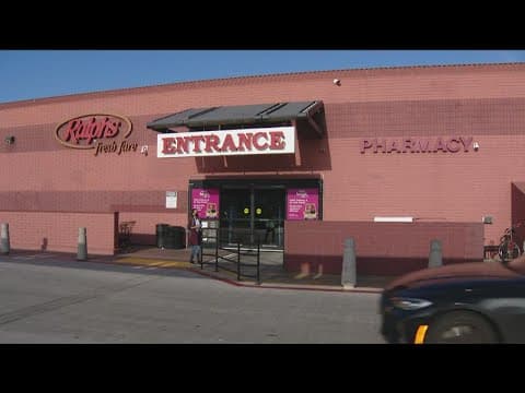 San Diego pharmacists vote to strike at Ralphs, Vons, Albertsons