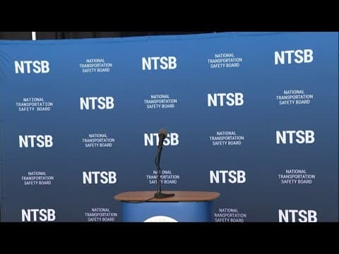 LIVE: Officials provide update on deadly American Airlines crash near Washington D.C.