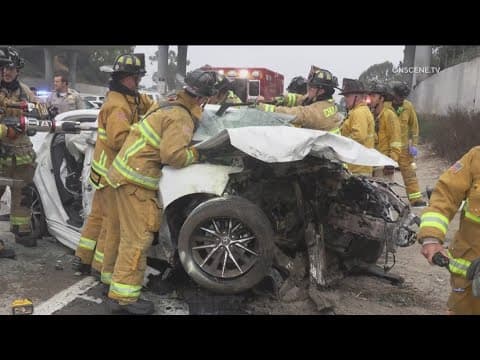 One dead, two others badly hurt in crash on I-805 freeway in Chula Vista