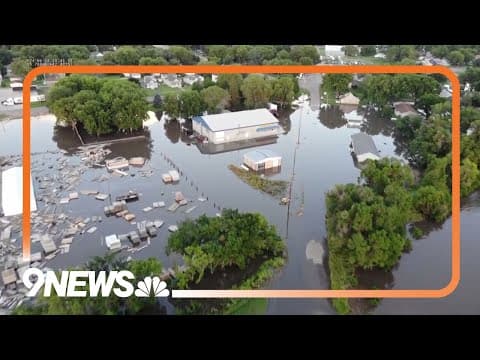 Levee failure, severe floods prompt evacuations in Iowa