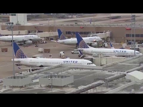 Bush, Hobby Airports to be closed Tuesday due to arctic blast