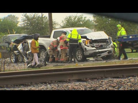 Family mourns Fort Worth teenager killed in three-car crash