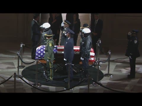 Politicians and the public pay respect to late Sen. Feinstein